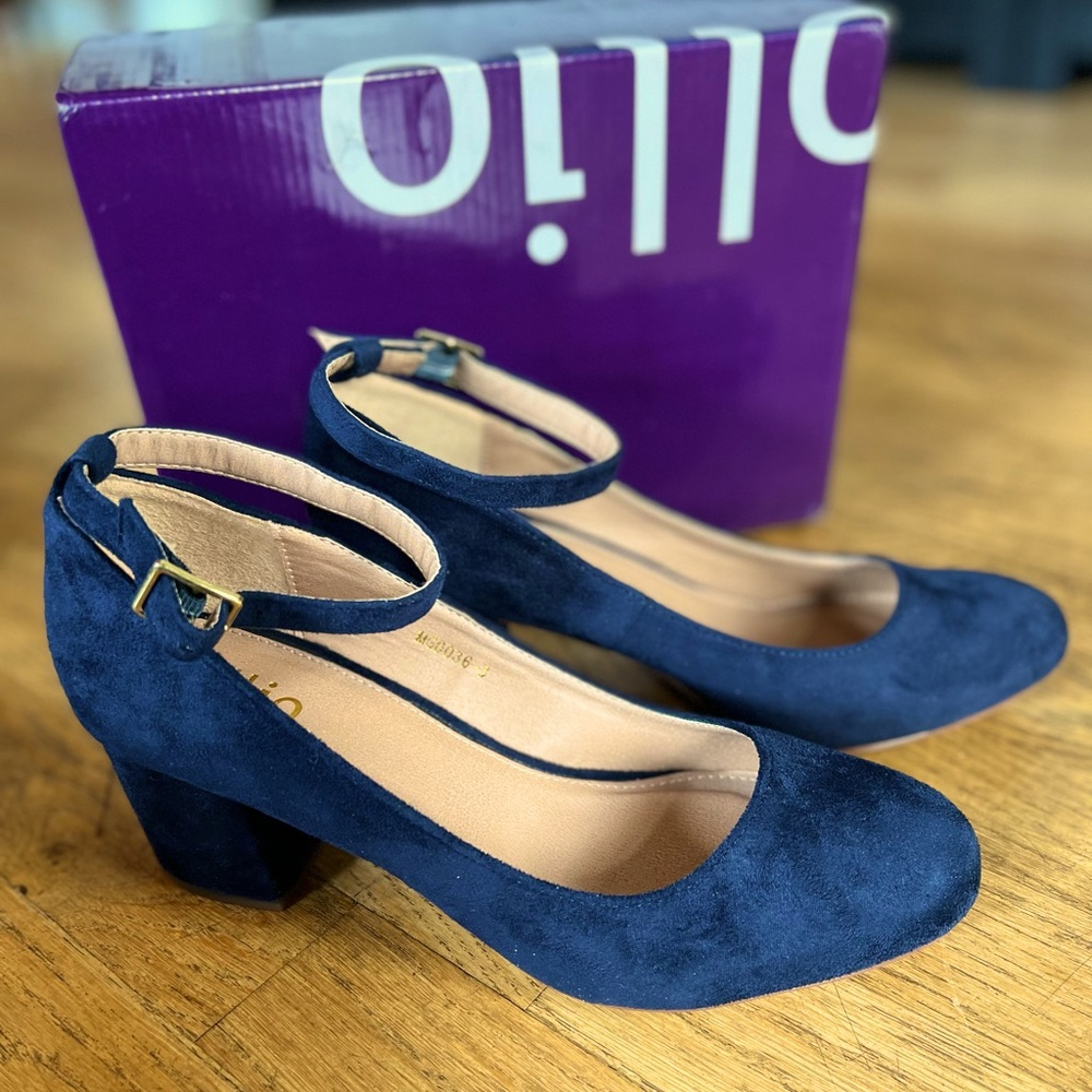 Navy Suede 2” Heel pump w Ankle Strap
